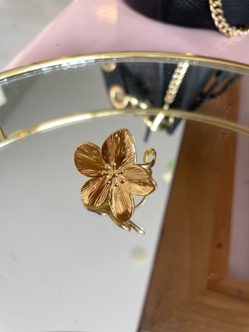 Ebf4c235 e78b 4420 a840 b7fad1ac8a6e