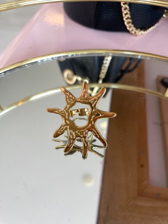 1a5a51ef d9f4 47be b9e4 c4d523bf4129